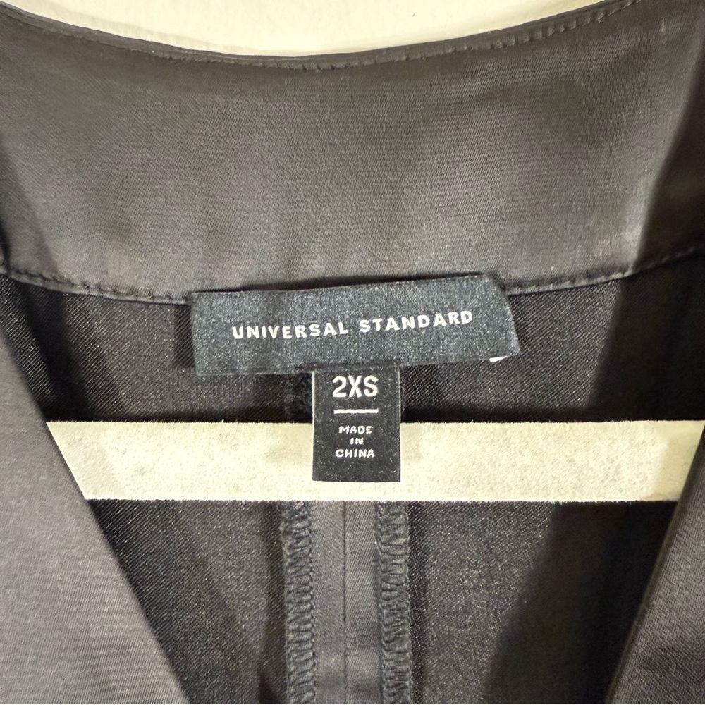 Universal Standard Levana Kaftan Dress Satin Size 6-8 - Picture 6 of 9